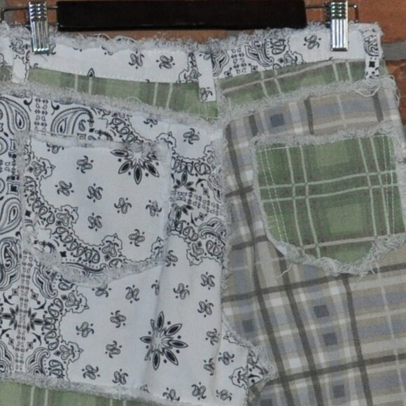 Raggedy Ann Inspired Frayed Patchwork Plaid & Bandana High Rise Pants M - Picture 12 of 12